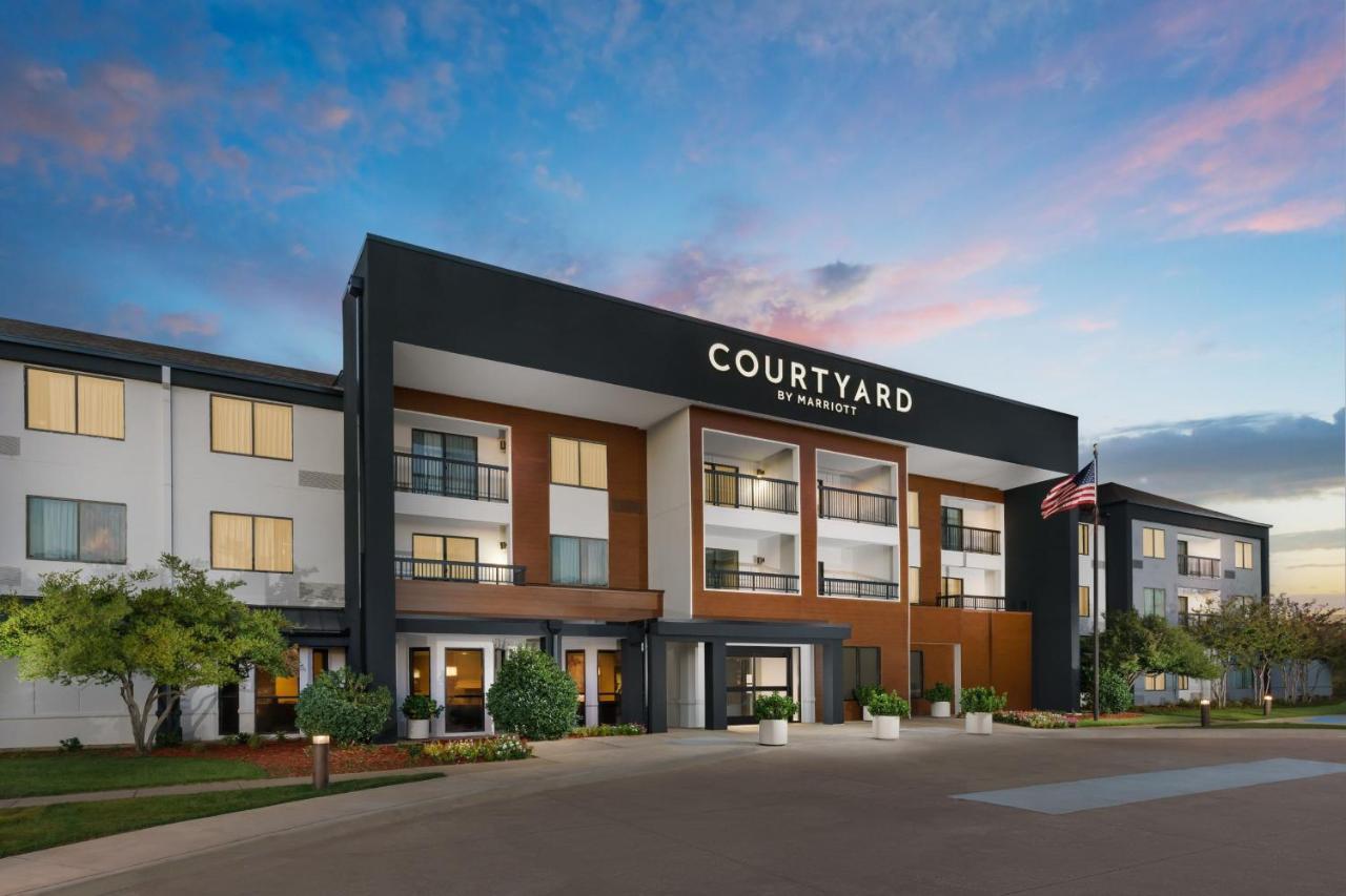 Courtyard By Marriott Dallas Льюисвилл Экстерьер фото