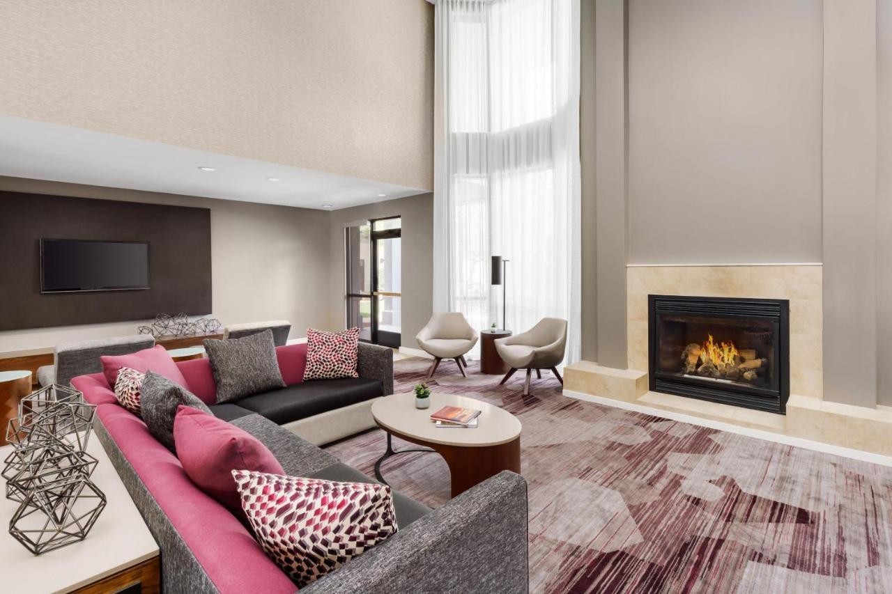 Courtyard By Marriott Dallas Льюисвилл Экстерьер фото