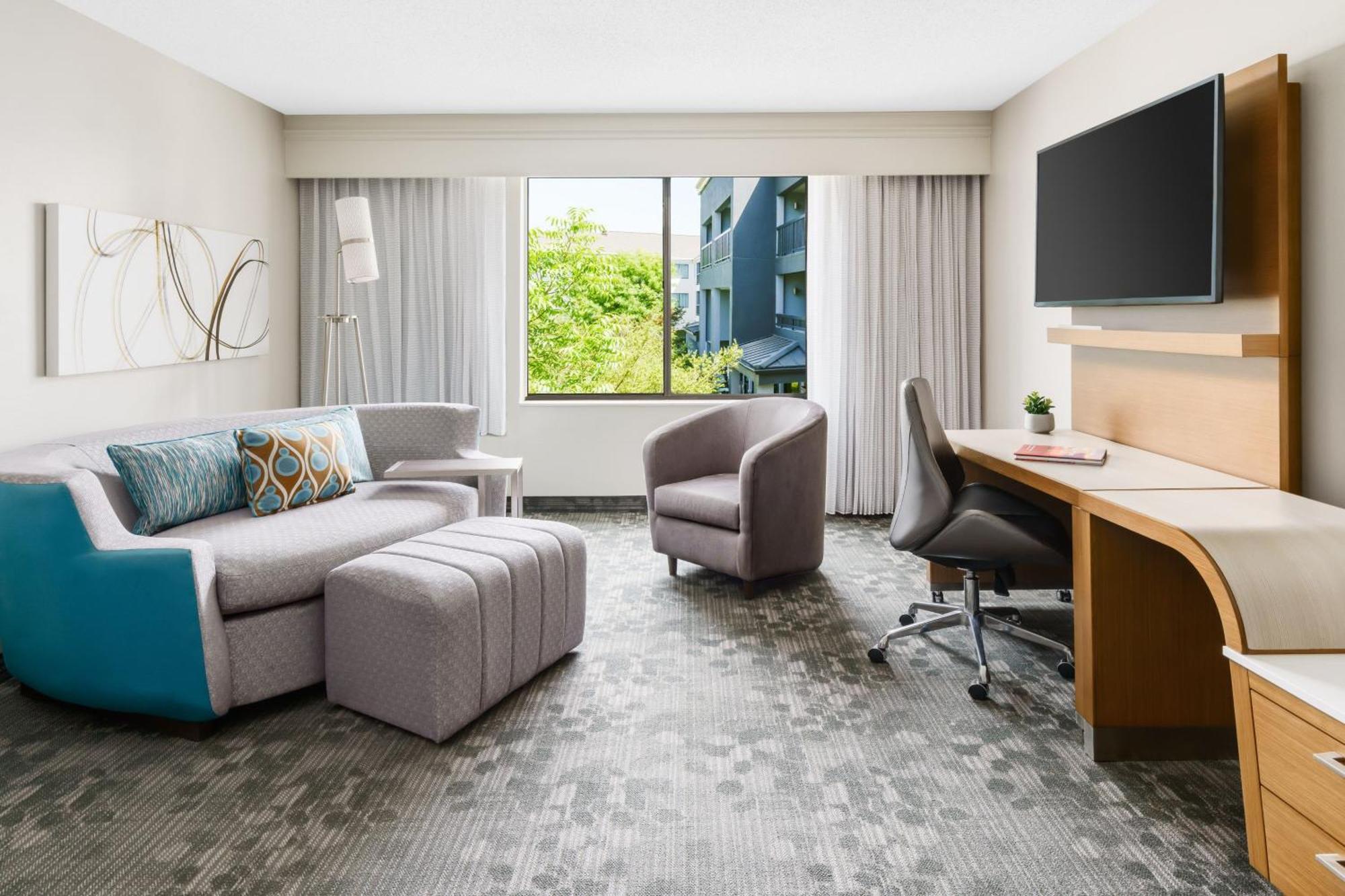 Courtyard By Marriott Dallas Льюисвилл Экстерьер фото