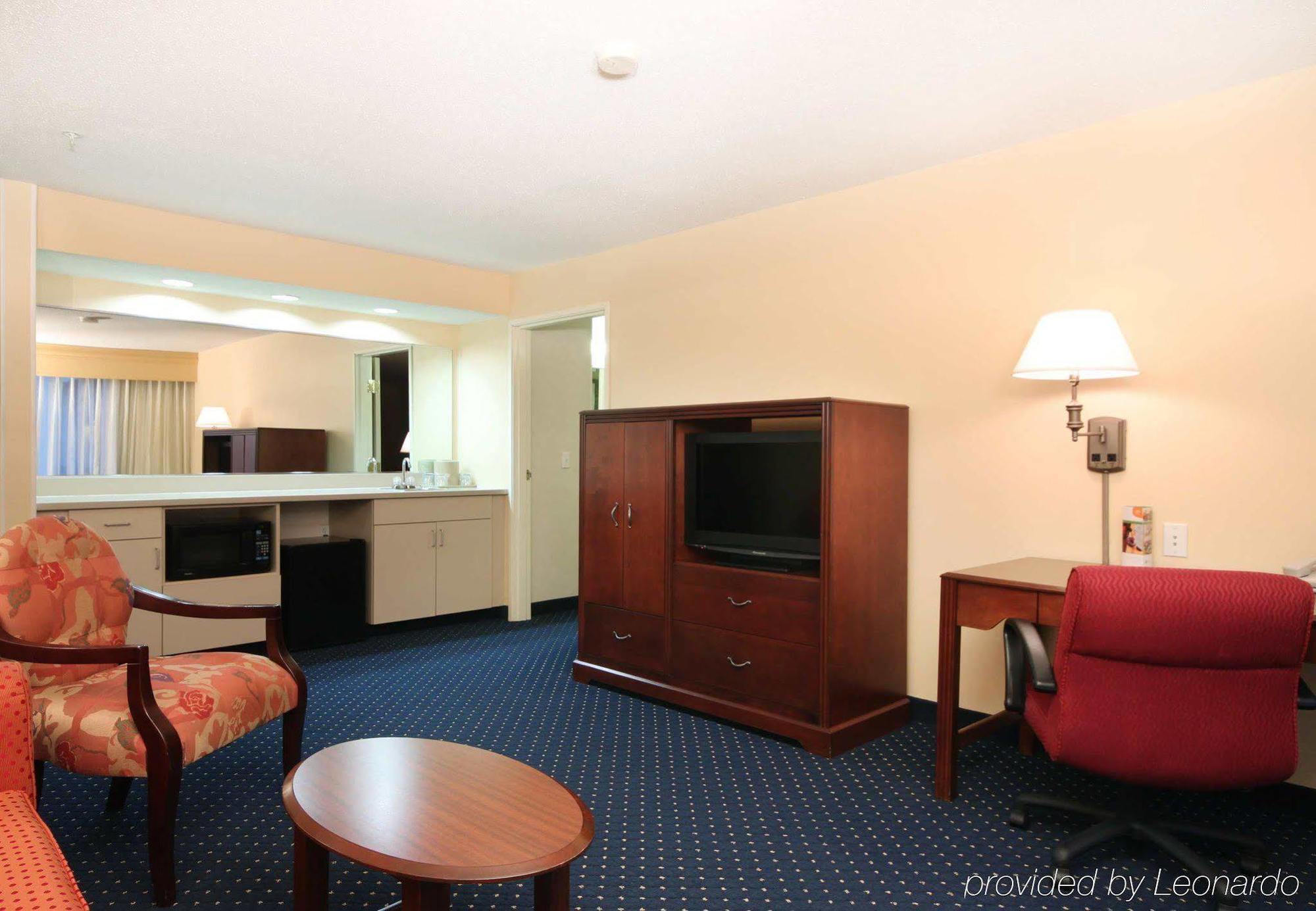 Courtyard By Marriott Dallas Льюисвилл Экстерьер фото